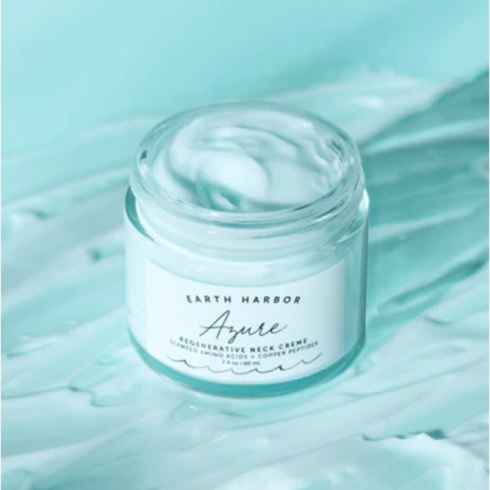 Earth Harbor AZURE Regenerative Neck Creme - New Unopened.  